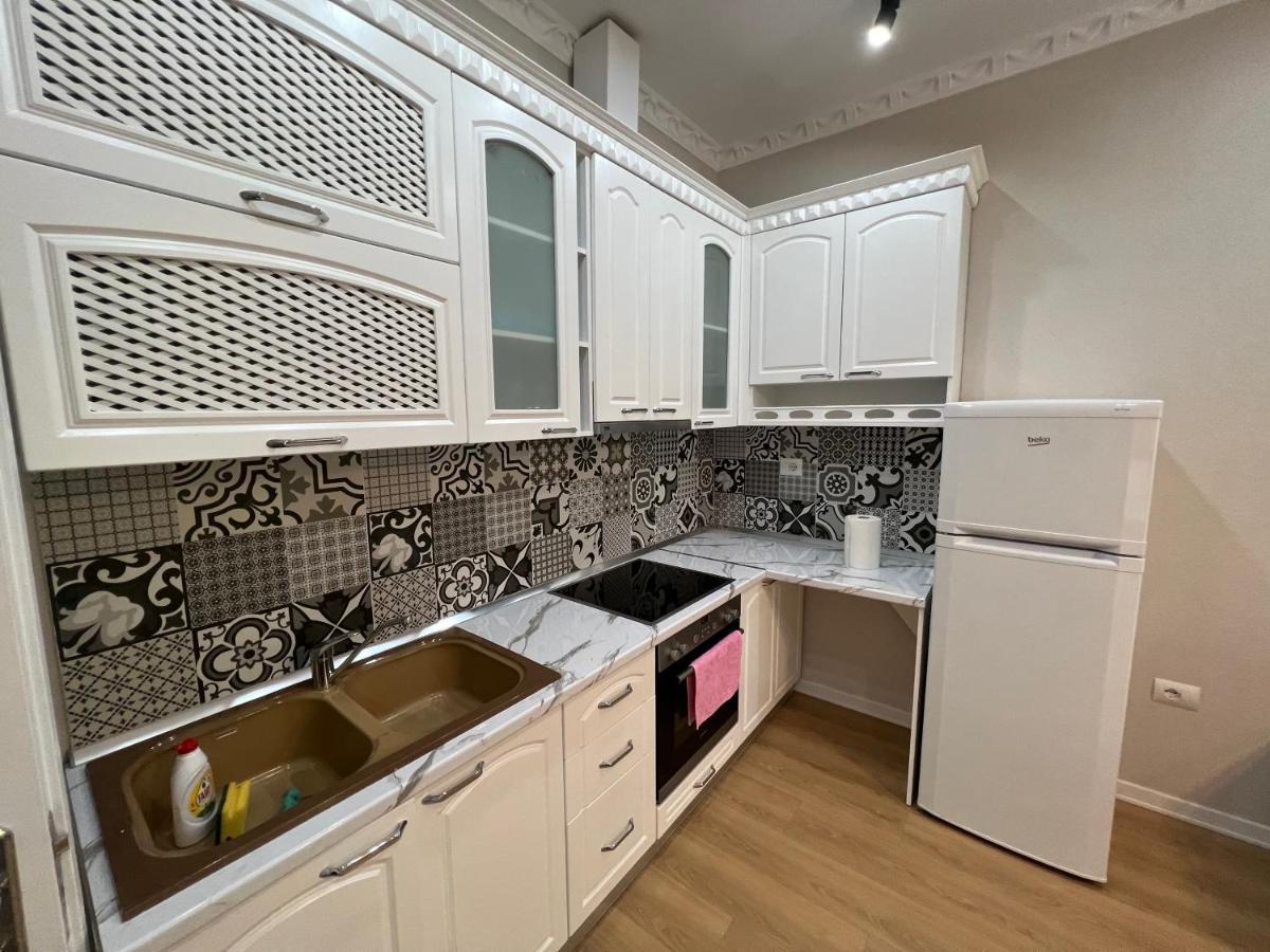 Leti Apartaments 21 Dhjetori Sc Tirana Zewnętrze zdjęcie